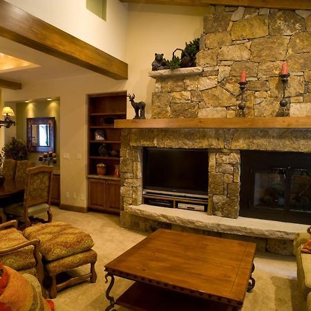 Lodge At Lionshead Vail Exterior photo