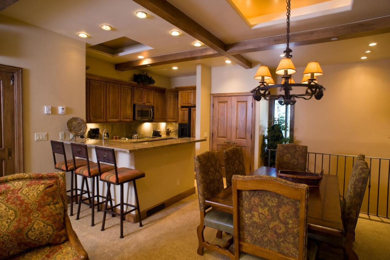 Lodge At Lionshead Vail Exterior photo